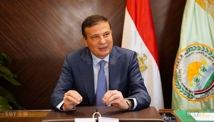 هدفنا إيصالها لمستحقيها.. وزير الزراعة: إحالة المتلاعبين بالأسمدة للنيابة ووقف المخالفين